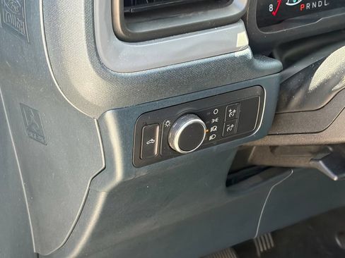 Used 2022 Ford Maverick XL FWD image 7