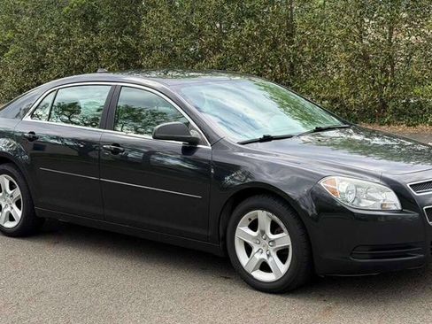 Used 2012 Chevrolet Malibu LS w/ LS Uplevel Package image 9