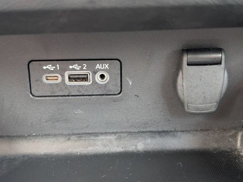 Used 2024 Nissan Altima 2.5 SR FWD image 33