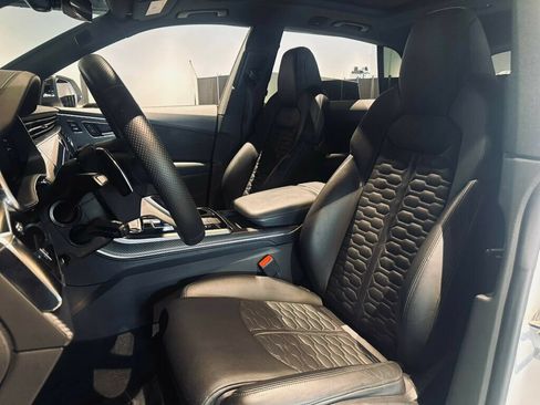 Used 2022 Audi RS Q8 AWD/4WD image 11