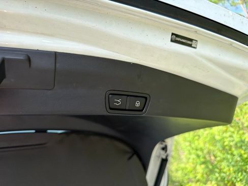 Used 2019 Alfa Romeo Stelvio w/ Nero Edizione RWD image 16
