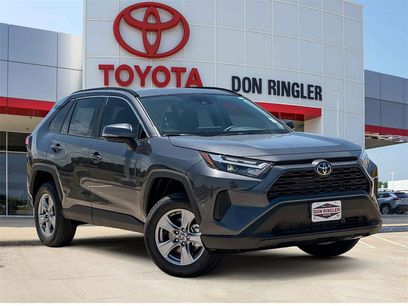 Used 2025 Toyota RAV4 XLE