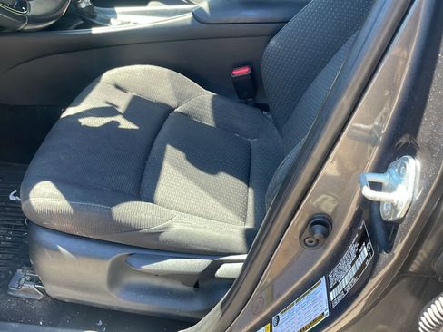 Used 2018 Toyota C-HR XLE FWD image 14