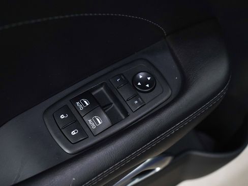 Used 2018 Dodge Challenger GT w/ Driver Convenience Group image 14