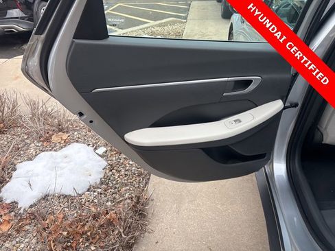 Certified 2025 Hyundai Sonata SE image 10