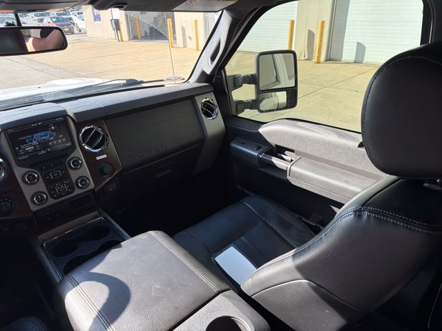 Used 2015 Ford F250 Lariat w/ Chrome Package AWD/4WD image 20