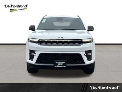 New 2026 Jeep Grand Wagoneer Limited w/ Rear Seat Video Group I