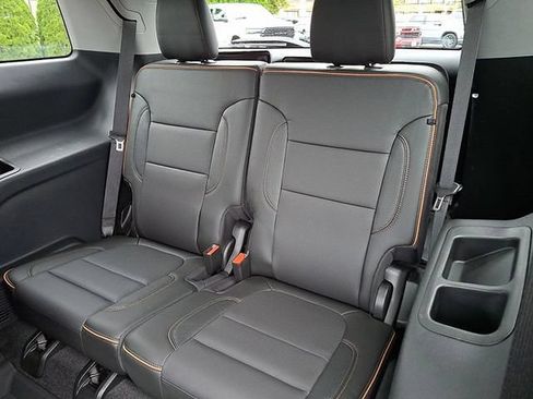 Used 2021 GMC Acadia AT4 w/ LPO, Floor Liner Package AWD/4WD image 11