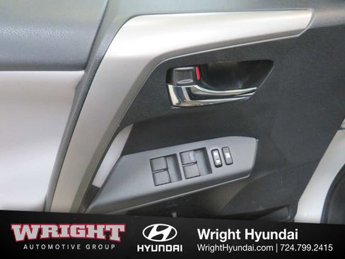 Used 2016 Toyota RAV4 XLE w/ Convenience Package image 10