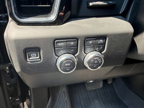 Used 2024 GMC Sierra 1500 Denali w/ Denali Reserve Package AWD/4WD image 18