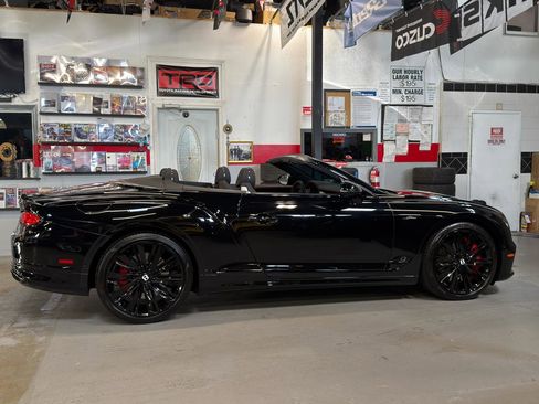 Used 2022 Bentley Continental GT Speed image 4