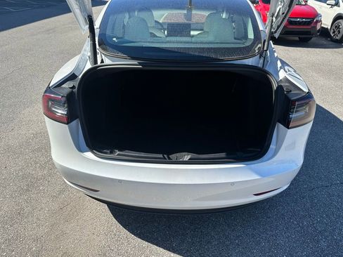 Used 2021 Tesla Model 3 Standard Range Plus image 7