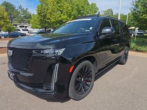 Certified 2023 Cadillac Escalade Sport Platinum w/ LPO, ONYX Package AWD/4WD image 21