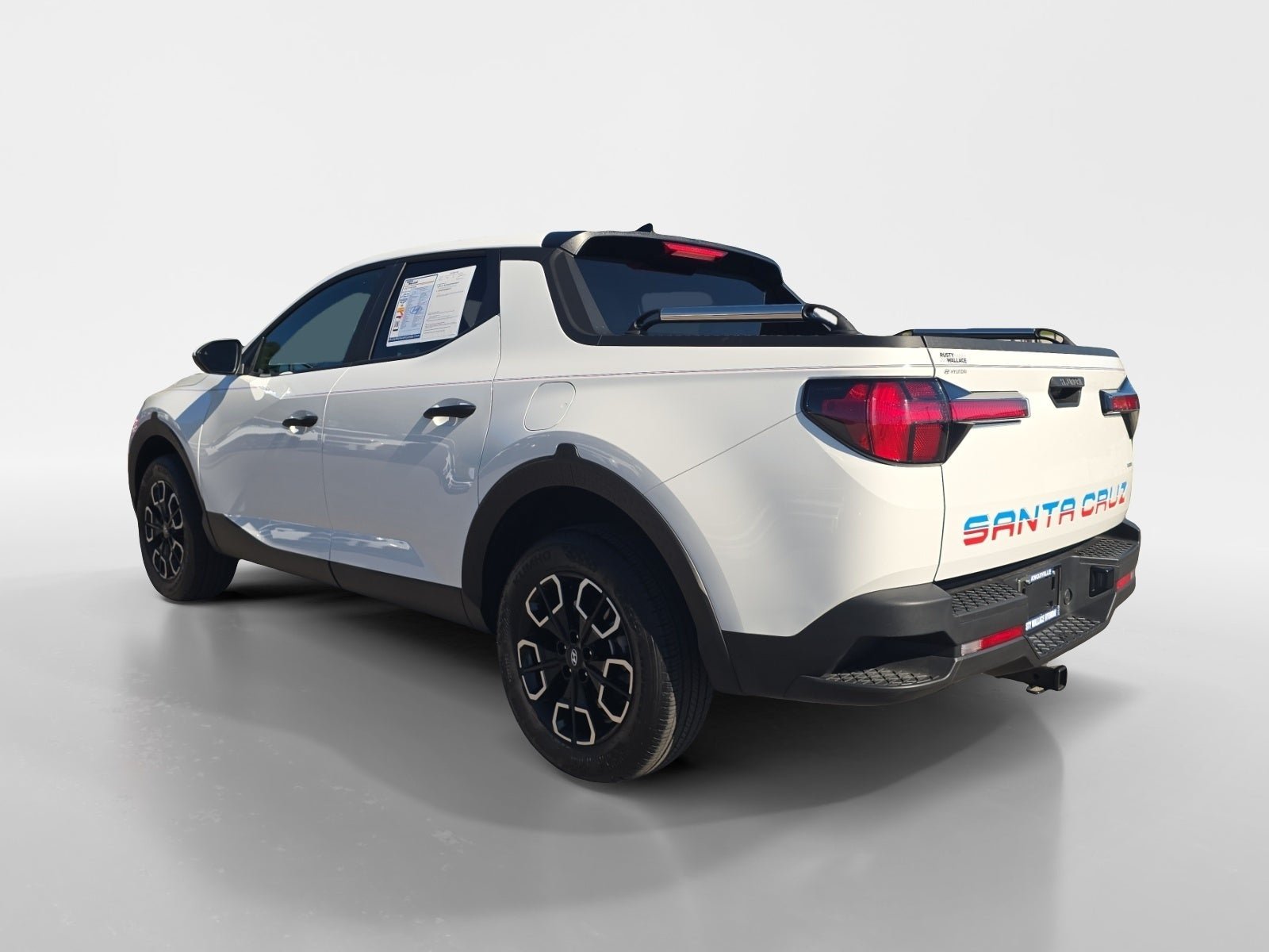 Used 2024 Hyundai Santa Cruz SE AWD/4WD image 5