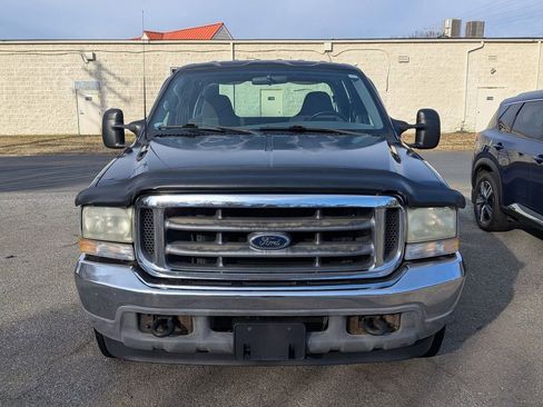 Used 2002 Ford F250 XLT image 2