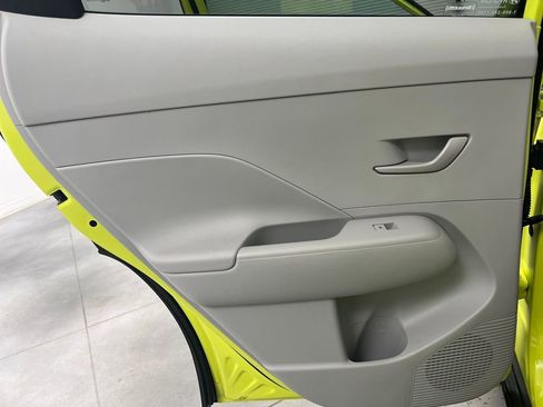 Used 2024 Hyundai Kona SEL image 15