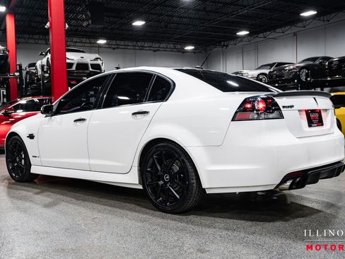 Used 2009 Pontiac G8 GXP image 3