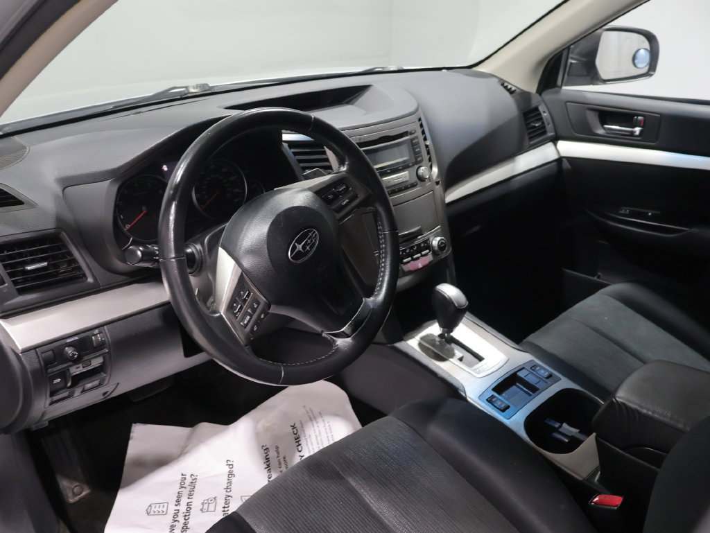 Used 2013 Subaru Outback 2.5i Premium w/ All-Weather Pkg AWD/4WD image 21