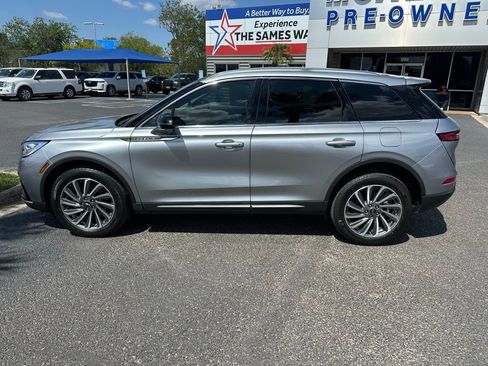 Used 2024 Lincoln Corsair Reserve w/ Equipment Group 201A FWD image 3
