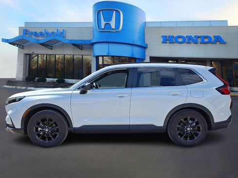 Used 2023 Honda CR-V Sport image 4