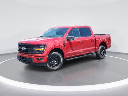 New 2025 Ford F150 XLT w/ Equipment Group 302A MID image 1