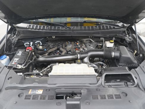 Used 2024 Lincoln Navigator L Black Label AWD/4WD image 35