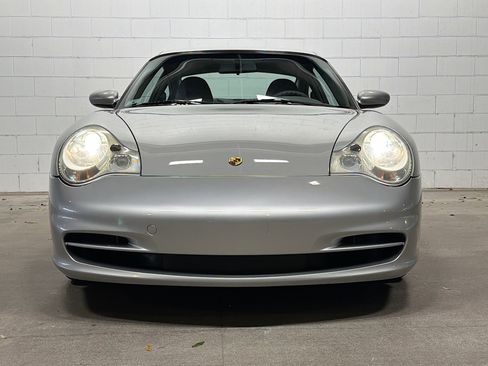 Used 2004 Porsche 911 Carrera image 9