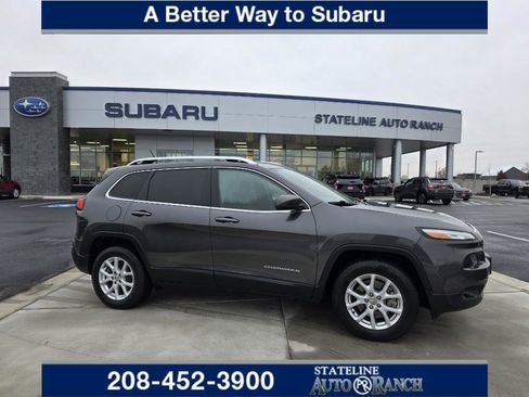 Used 2016 Jeep Cherokee Latitude image 1