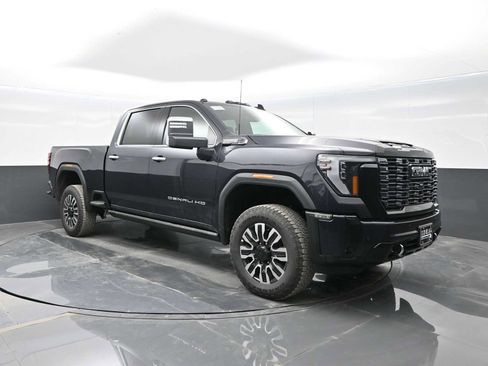 New 2025 GMC Sierra 3500 Denali Ultimate image 1