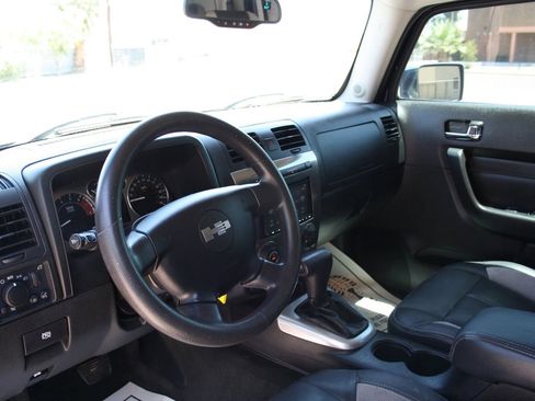 Used 2007 HUMMER H3 w/ Chrome Appearance Package AWD/4WD image 20