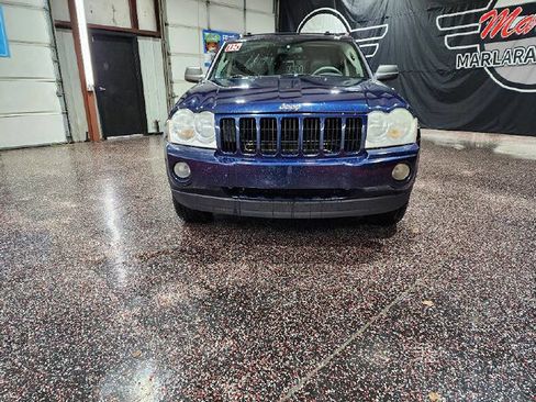 Used 2005 Jeep Grand Cherokee Laredo image 2