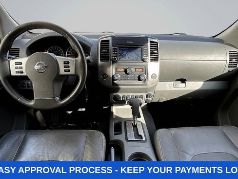 Used 2019 Nissan Frontier SL RWD image 10