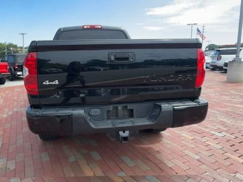 Used 2017 Toyota Tundra Limited w/ Limited Premium Package AWD/4WD image 9