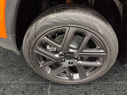 New 2026 Jeep Compass Limited image 24