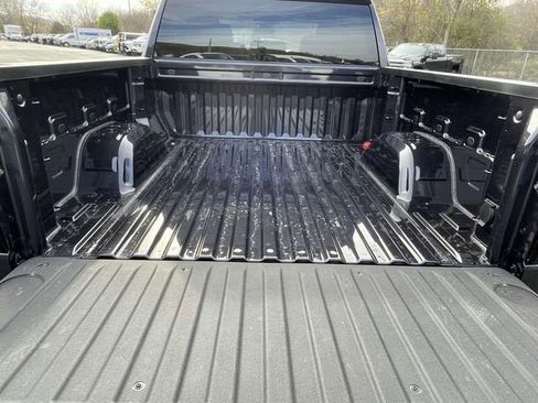 New 2026 GMC Sierra 1500 Elevation image 8