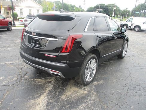 Used 2024 Cadillac XT5 Premium Luxury AWD/4WD image 5