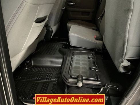 Used 2016 RAM 1500 Big Horn image 27