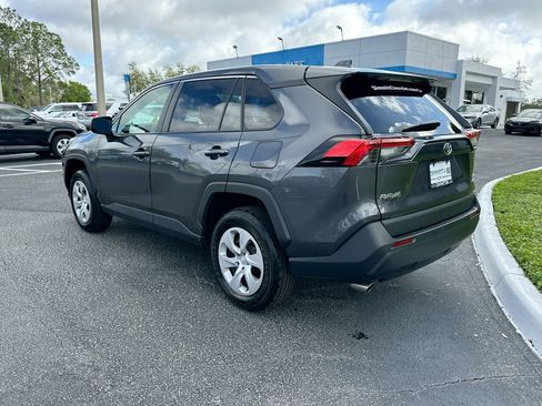 Used 2024 Toyota RAV4 LE image 8