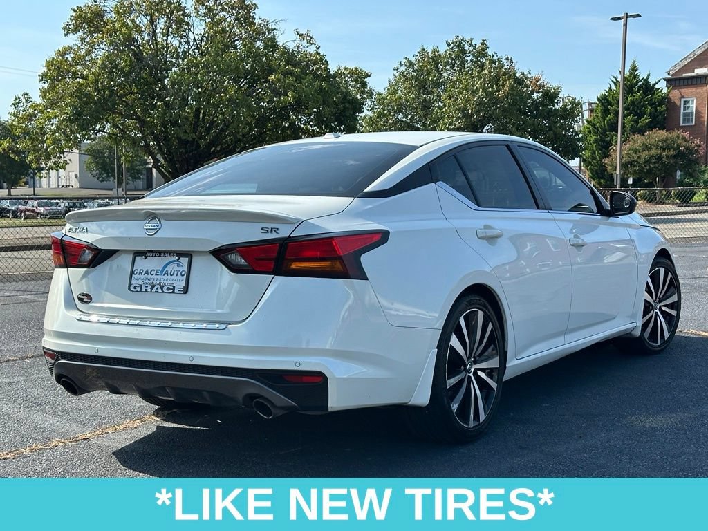 Used 2022 Nissan Altima 2.5 SR FWD image 8