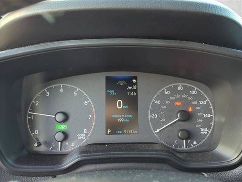 Used 2023 Toyota Corolla Cross AWD Hybrid image 16