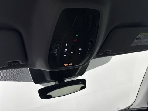 Used 2025 Audi Q5 Premium Plus w/ Premium Plus image 7