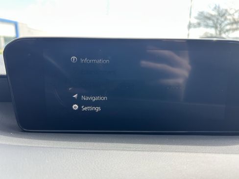 Used 2023 MAZDA MAZDA3 s image 12