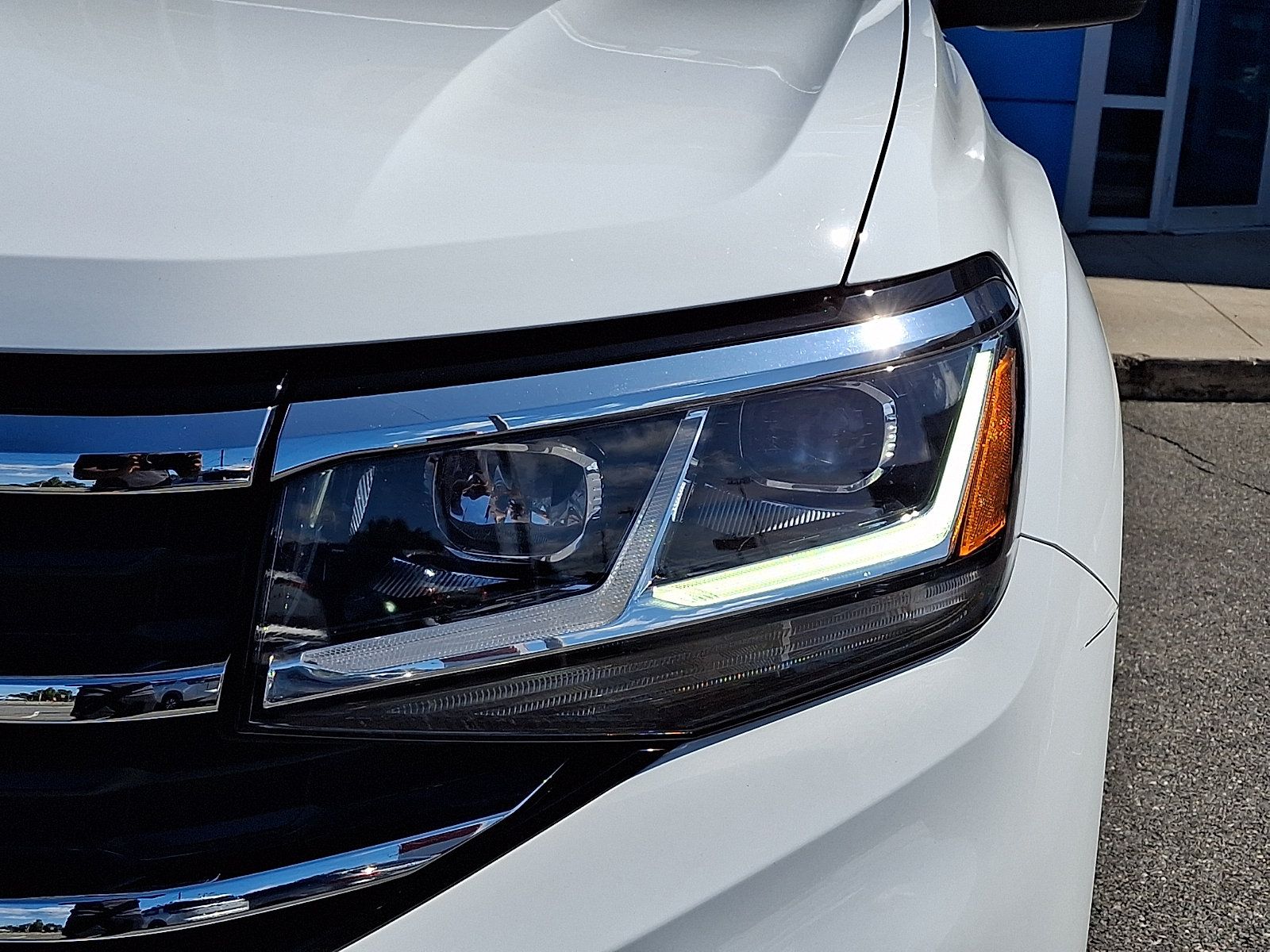 Used 2023 Volkswagen Atlas SE AWD/4WD image 9