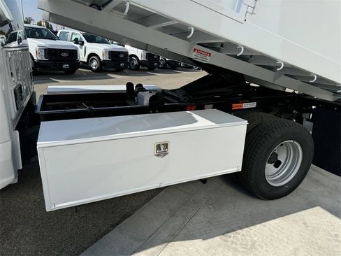 New 2024 Ford F350 XL image 14