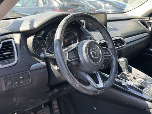 Used 2018 MAZDA CX-9 Touring w/ Touring Premium Package FWD image 11
