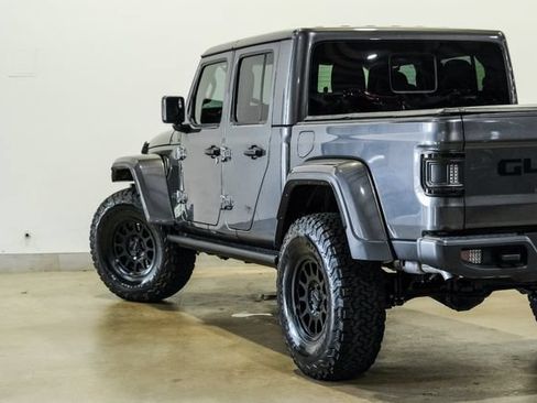Used 2025 Jeep Gladiator Sport AWD/4WD image 41