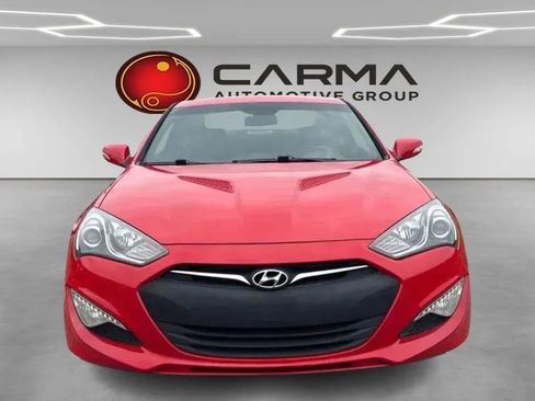 Used 2014 Hyundai Genesis 3.8 RWD image 8