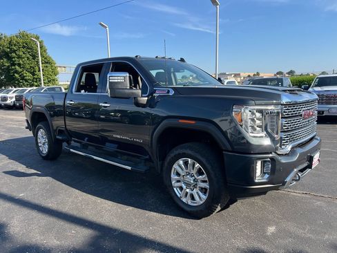 Used 2022 GMC Sierra 2500 Denali AWD/4WD image 4