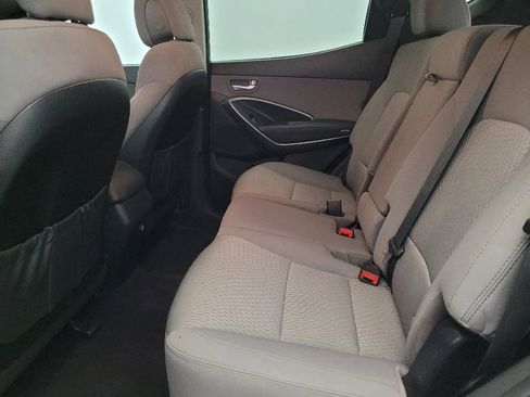 Used 2018 Hyundai Santa Fe Sport image 18