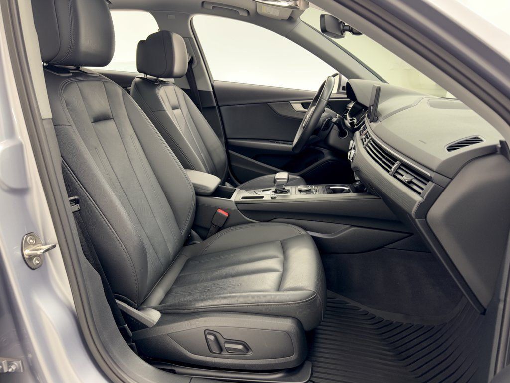 Used 2019 Audi A4 2.0T Premium w/ Convenience Package FWD image 29